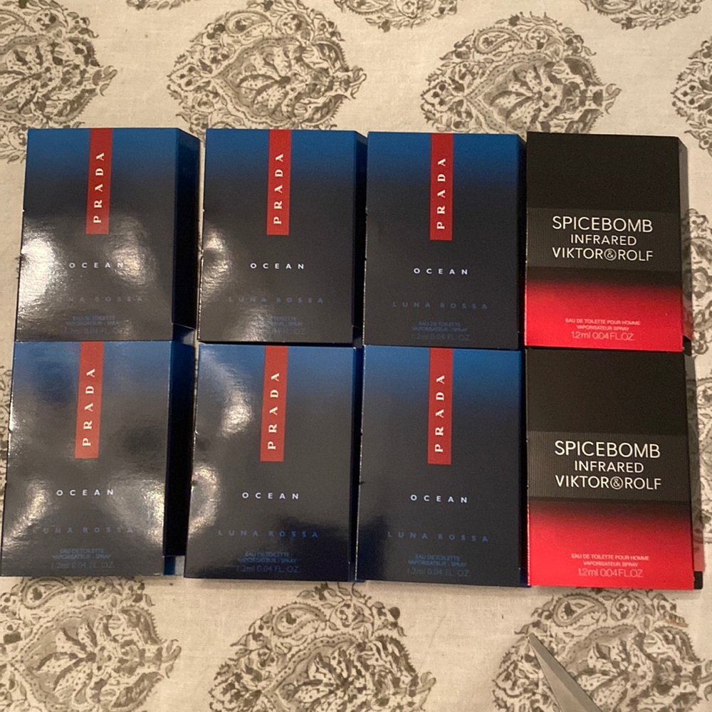 Men samples Prada Ocean Spicebomb Infrared